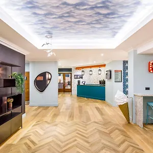 https://best-western-hotel-royale.tophotelsbath.com