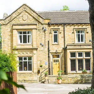 https://tall-trees-hotel.yorkshirehotels.net